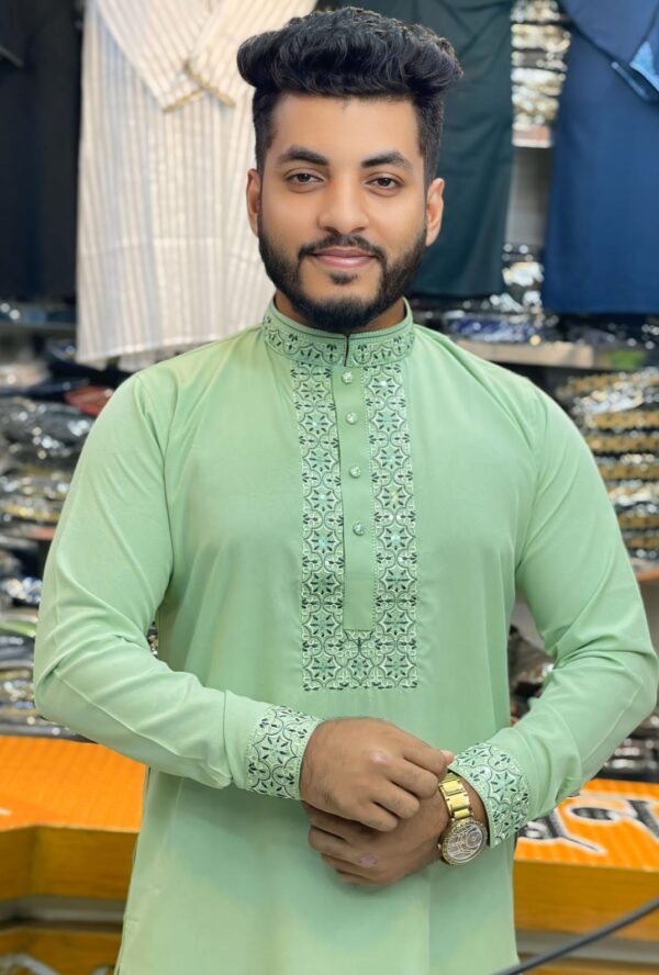 প্রিমিয়াম লাক্সারি পাঞ্জাবি কোডঃ H333